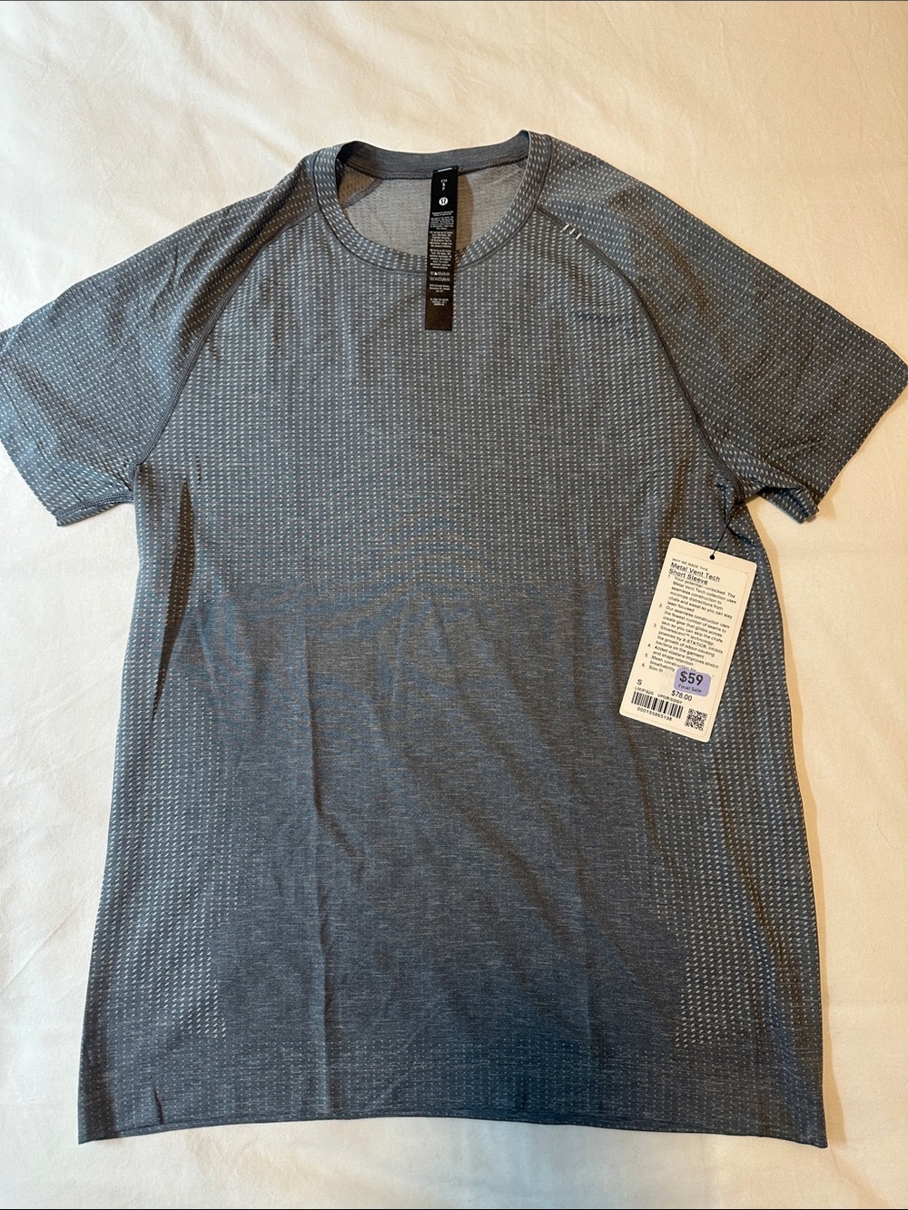 NWT Lululemon Men’s Metal Vent Tech Short-Sleeve Shirt - Gray
